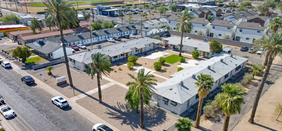 730-820 E Turney Ave, Phoenix, AZ à vendre - Photo de l’immeuble – Image 2 sur 14