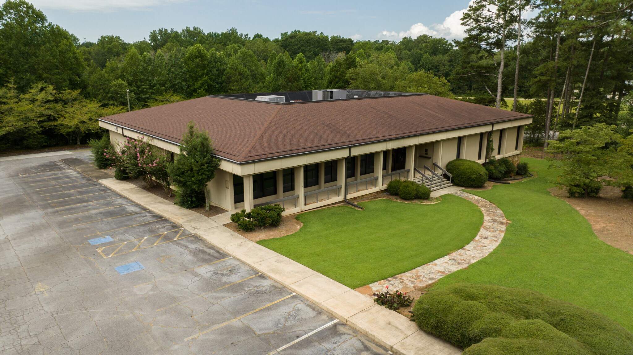 1330 N Park St, Carrollton, GA à vendre Photo de l’immeuble– Image 1 sur 14
