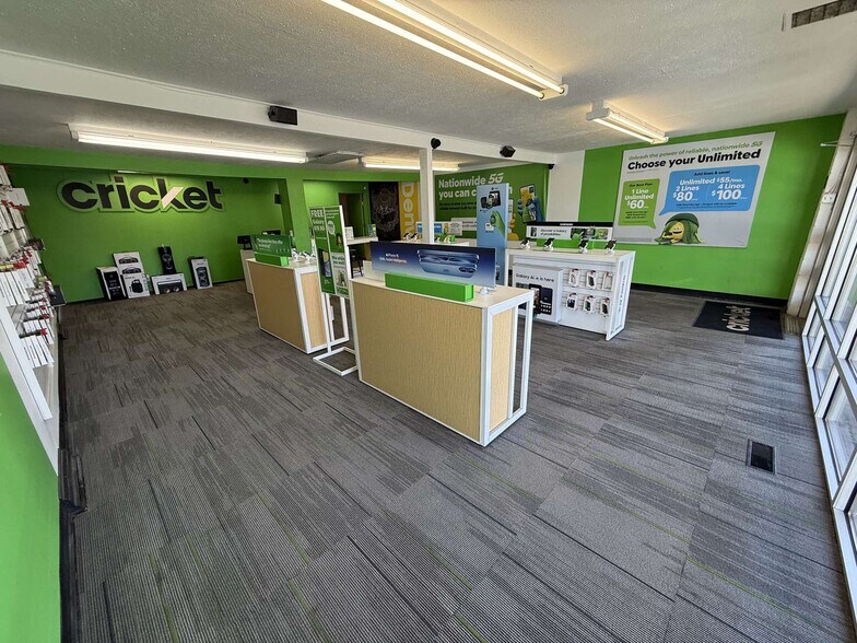 2412 S Federal Blvd, Denver, CO à louer - Photo intérieure – Image 3 sur 4