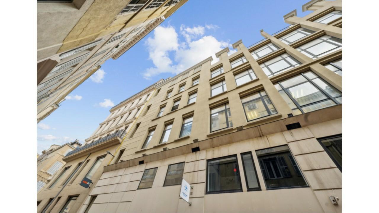 Bureau dans Marseille à louer Photo de l’immeuble– Image 1 sur 7