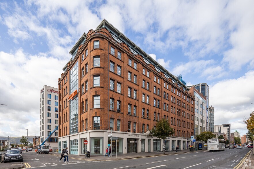 27-45 Great Victoria St, Belfast à louer - Photo de l’immeuble – Image 1 sur 2
