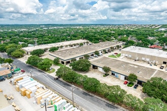 12100 Crownpoint Dr, San Antonio, TX - Vue aérienne vue de carte - Image1