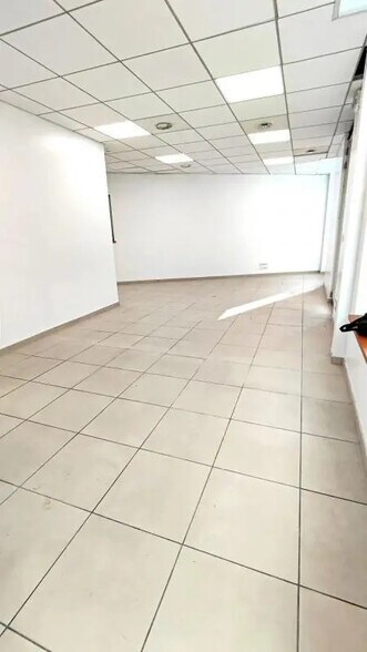 Bureau dans Nice à louer - Photo de l’immeuble – Image 2 sur 5