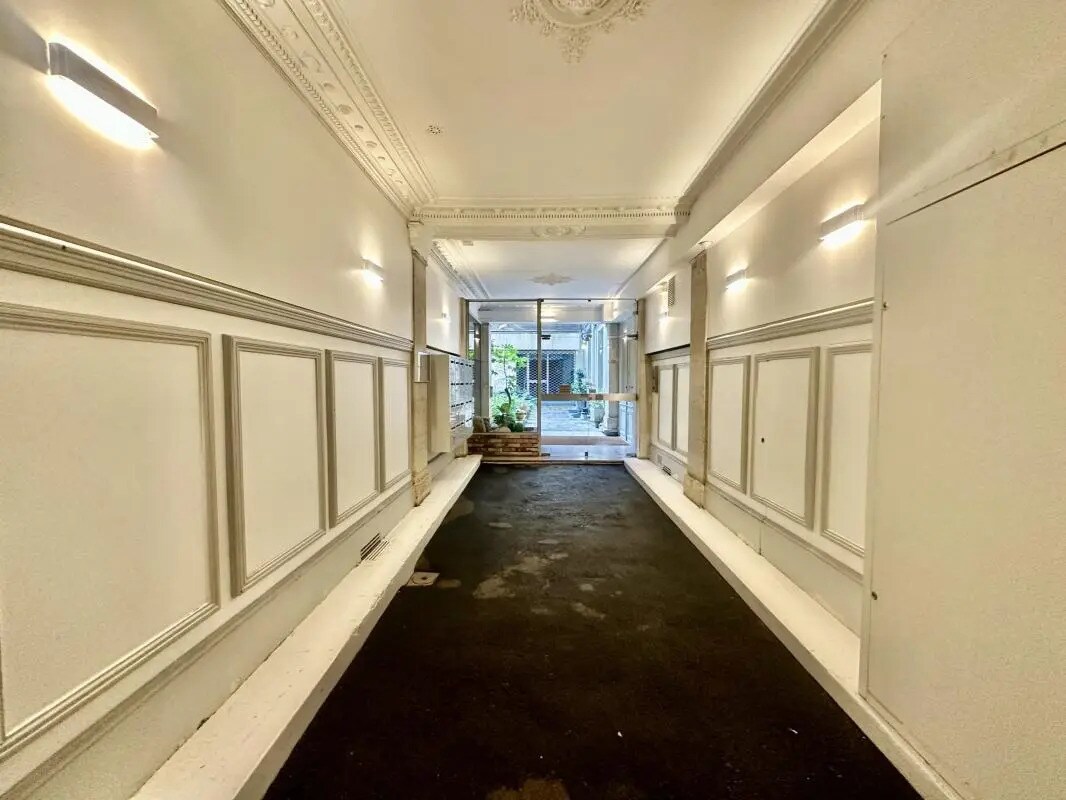 50 Rue De Miromesnil, Paris à vendre Photo de l’immeuble– Image 1 sur 13