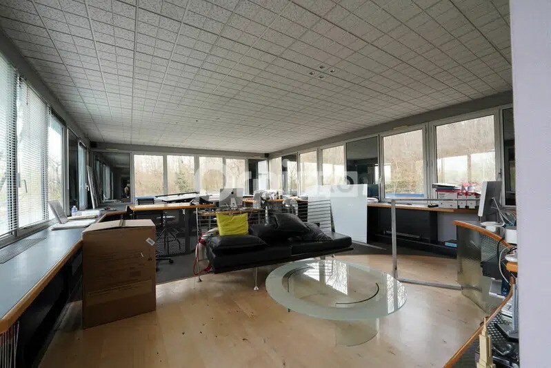 Bureau dans Lissieu à vendre - Photo intérieure – Image 3 sur 9