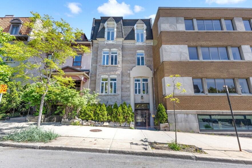 1023 Rue Berri, Montréal, QC à vendre - Photo de l’immeuble – Image 2 sur 57