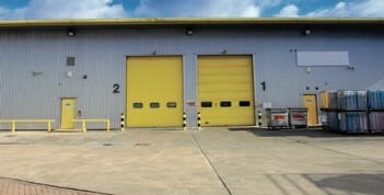 6 South Cres, Londres à louer - Photo de l’immeuble – Image 3 sur 7