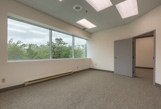 15 Dartmouth Rd, Bedford, NS à louer Photo intérieure– Image 1 sur 2