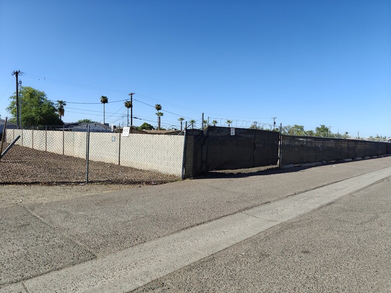 450 S Date, Mesa, AZ à louer - Photo de l’immeuble – Image 3 sur 12