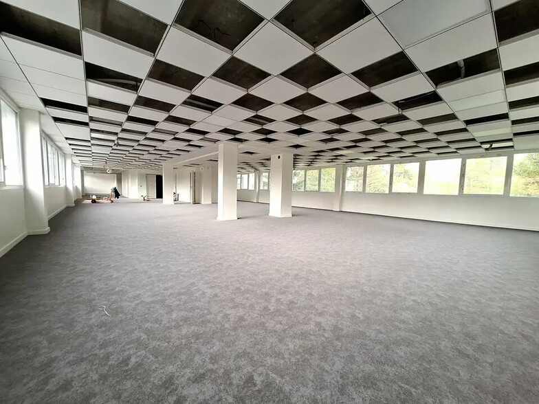 Bureau dans Clermont-Ferrand à louer - Photo intérieure – Image 2 sur 4