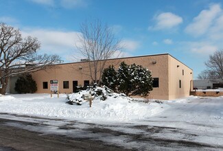 Plus de détails pour 7871-7891 Hickory St NE, Fridley, MN - Industriel/Logistique à louer