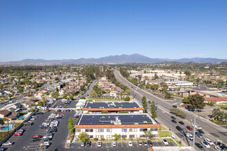 23361 El Toro Rd, Lake Forest, CA - VUE AÉRIENNE  vue de carte - Image1