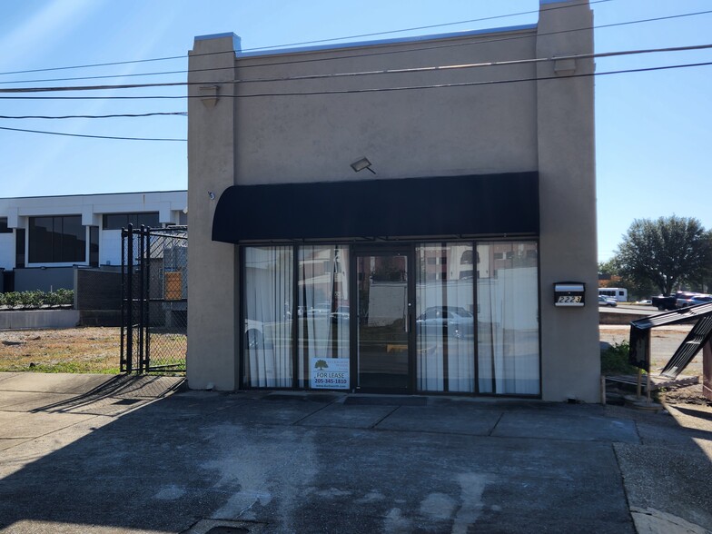 2223 8th St, Tuscaloosa, AL à louer - Photo de l’immeuble – Image 3 sur 8