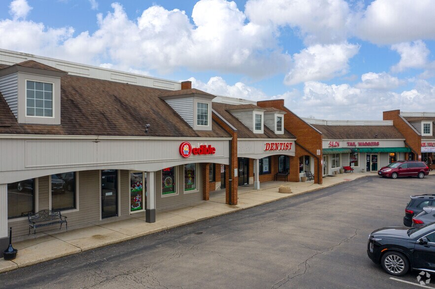 1795-1807 S Washington St, Naperville, IL à louer - Photo de l’immeuble – Image 3 sur 10