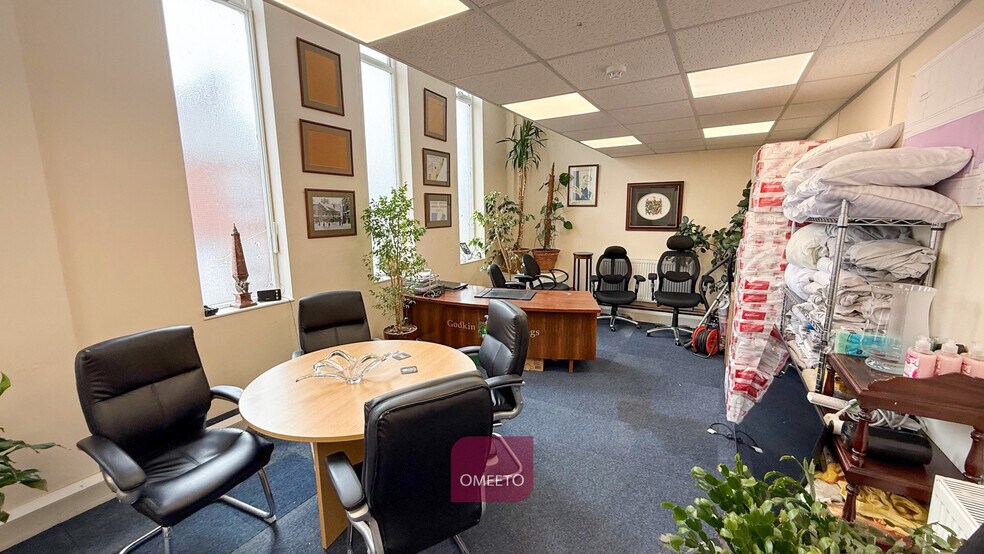 Wellington St, Ripley à louer - Photo de l’immeuble – Image 2 sur 13