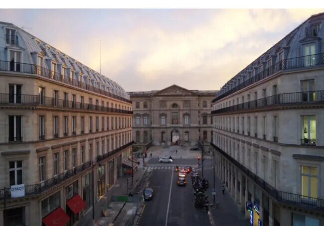 Plus de détails pour Local commercial à louer