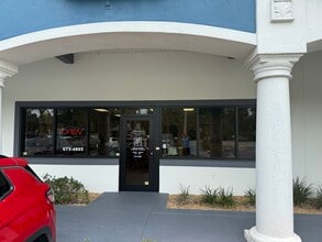 500 W Granada Blvd, Ormond Beach, FL à louer Photo intérieure– Image 2 sur 20