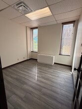 499 S Warren St, Syracuse, NY à louer Photo intérieure– Image 2 sur 2