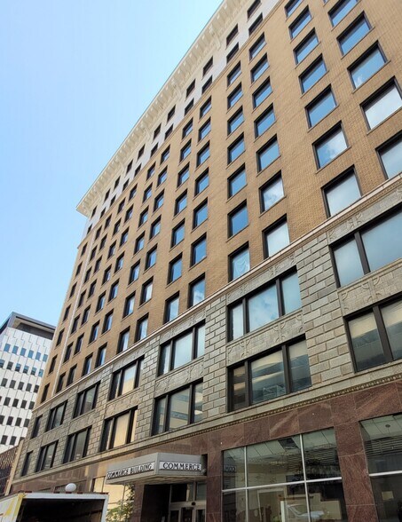 10 4th St E, Saint Paul, MN à louer - Photo de l’immeuble – Image 3 sur 11