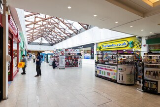 Plus de détails pour 77-84 New Rd, Gravesend - Local commercial à louer