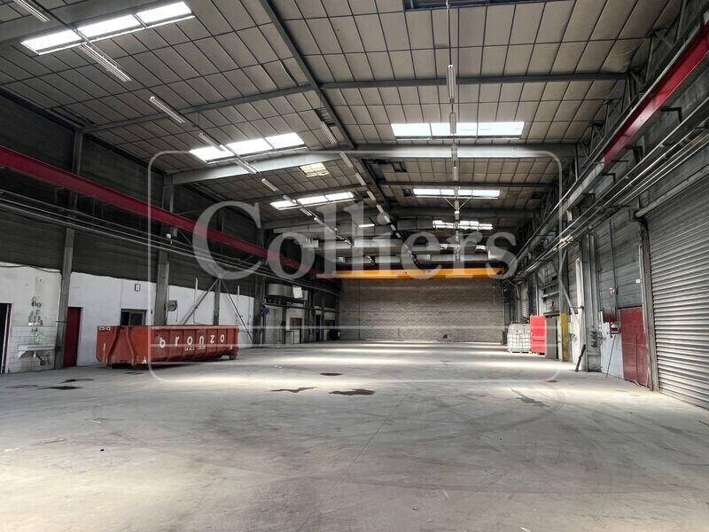 Industriel/Logistique dans Aubagne à louer Photo intérieure– Image 1 sur 9