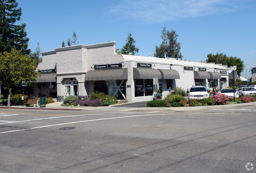291 E Main St, Los Gatos, CA à louer - Photo de l’immeuble – Image 2 sur 2