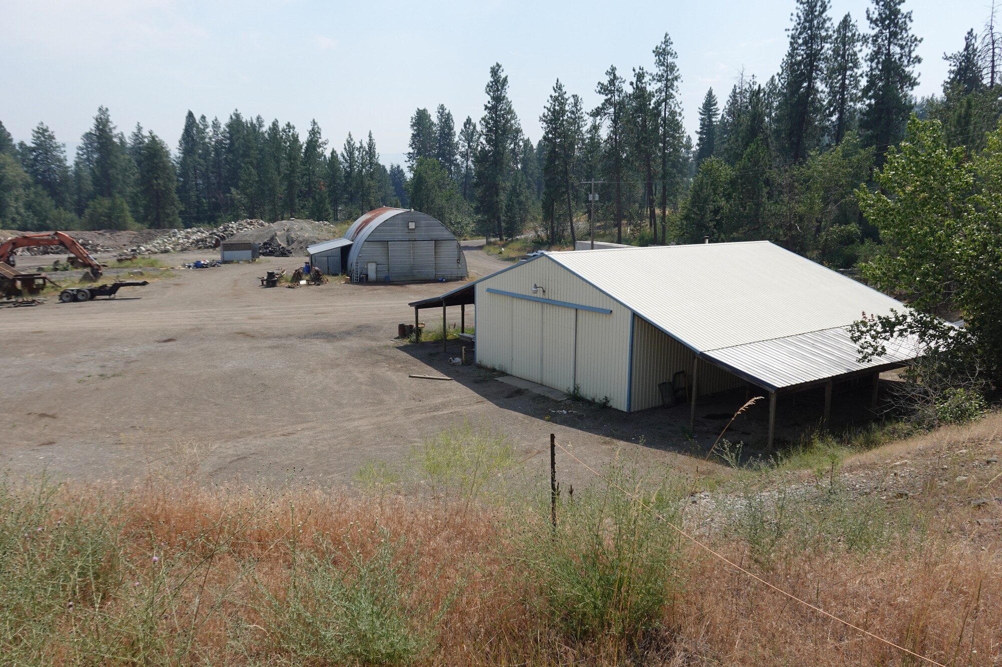 7902 N Starr Rd, Newman Lake, WA à louer Photo de l’immeuble– Image 1 sur 10
