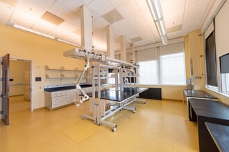 150 N Research Campus Dr, Kannapolis, NC à louer Photo intérieure– Image 1 sur 11