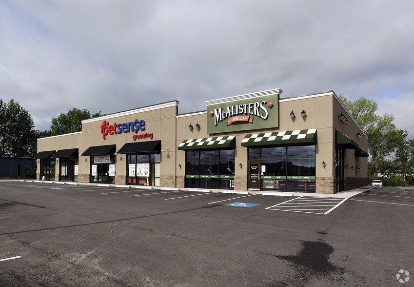 319 Weir Rd, Russellville, AR à louer - Photo principale – Image 1 sur 4