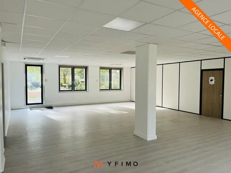 Bureau dans SAINT-GERMAIN-EN-LAYE à louer - Photo de l’immeuble – Image 1 sur 4