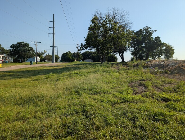 16870 S Interstate 35, Bruceville, TX à vendre - Photo de l’immeuble – Image 3 sur 4