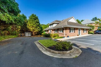 Plus de détails pour 1769 Worth Park, Charlottesville, VA - Bureau à louer