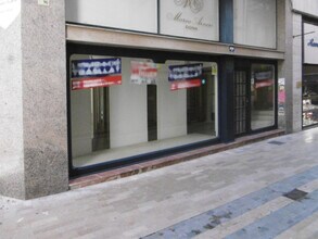 Local commercial dans Tortosa, Tarragona à louer Photo de l’immeuble– Image 2 sur 3