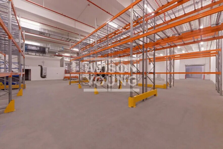 Local d’activités dans Paris à louer - Photo intérieure – Image 1 sur 6