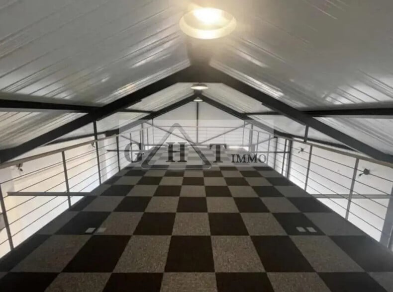 Bureau dans Wissous à louer - Photo intérieure – Image 2 sur 5