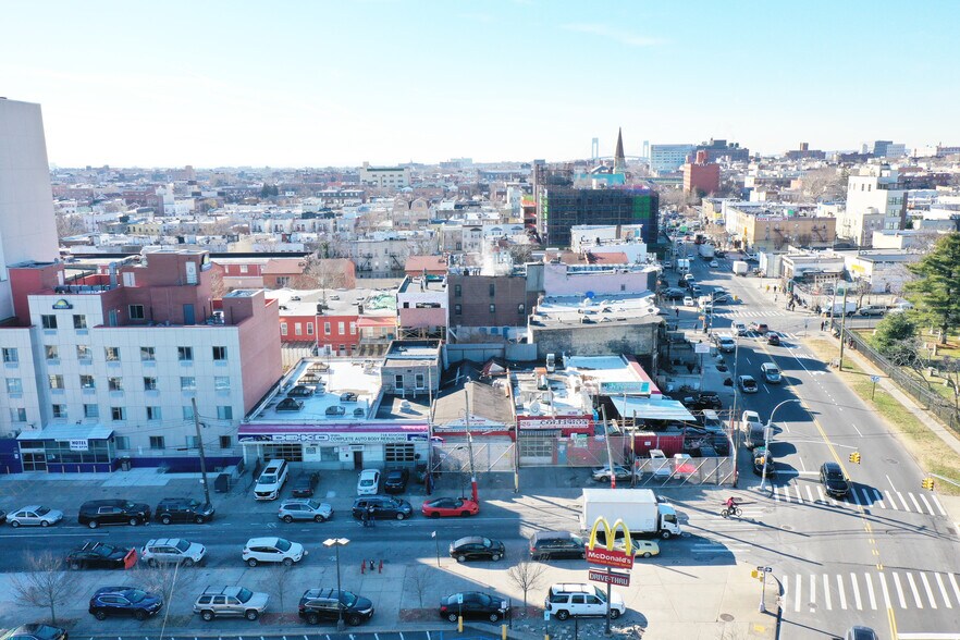 1112 36th St, Brooklyn, NY à vendre - Photo de l’immeuble – Image 3 sur 7