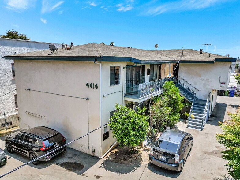 4412 E Lockwood Ave, Los Angeles, CA à vendre - Photo de l’immeuble – Image 2 sur 14