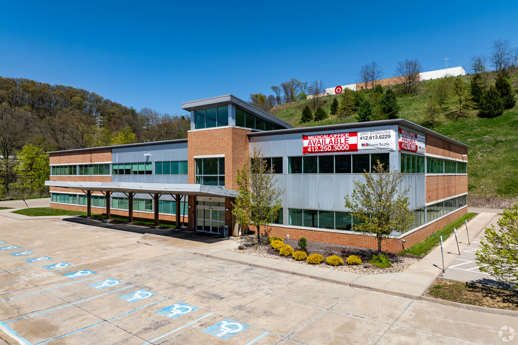 107 Mount Nebo Pointe Dr, Pittsburgh, PA à louer Photo de l’immeuble– Image 1 sur 18