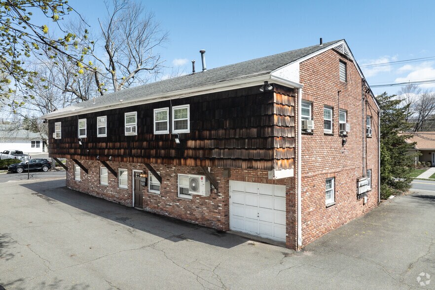 185 Broadway, Hillsdale, NJ à louer - Photo de l’immeuble – Image 3 sur 30