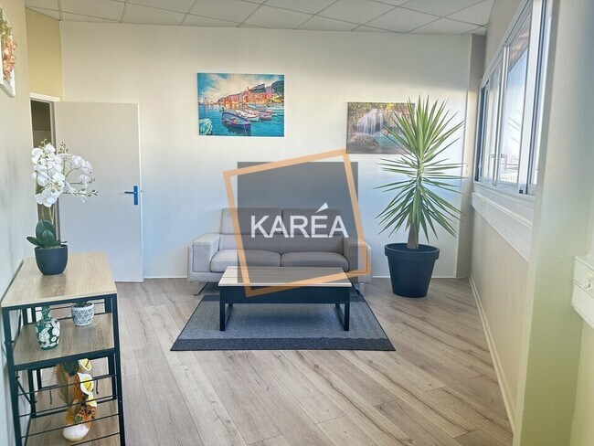 Plus de détails pour Bureau à louer