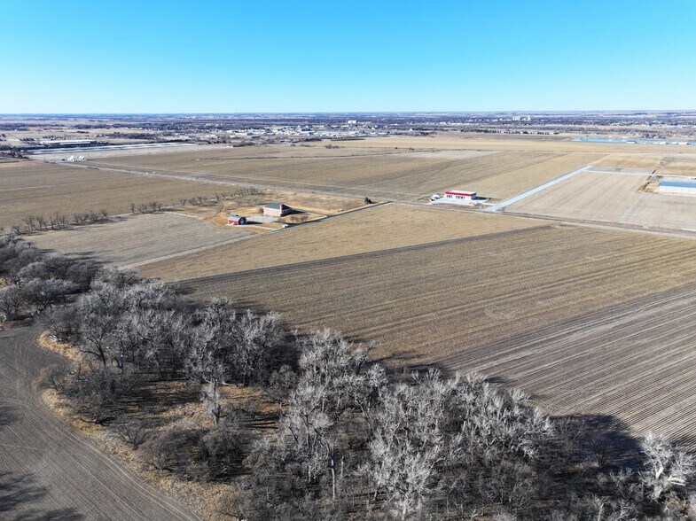 E State Farm Rd., North Platte, NE à vendre - Photo de l’immeuble – Image 2 sur 9