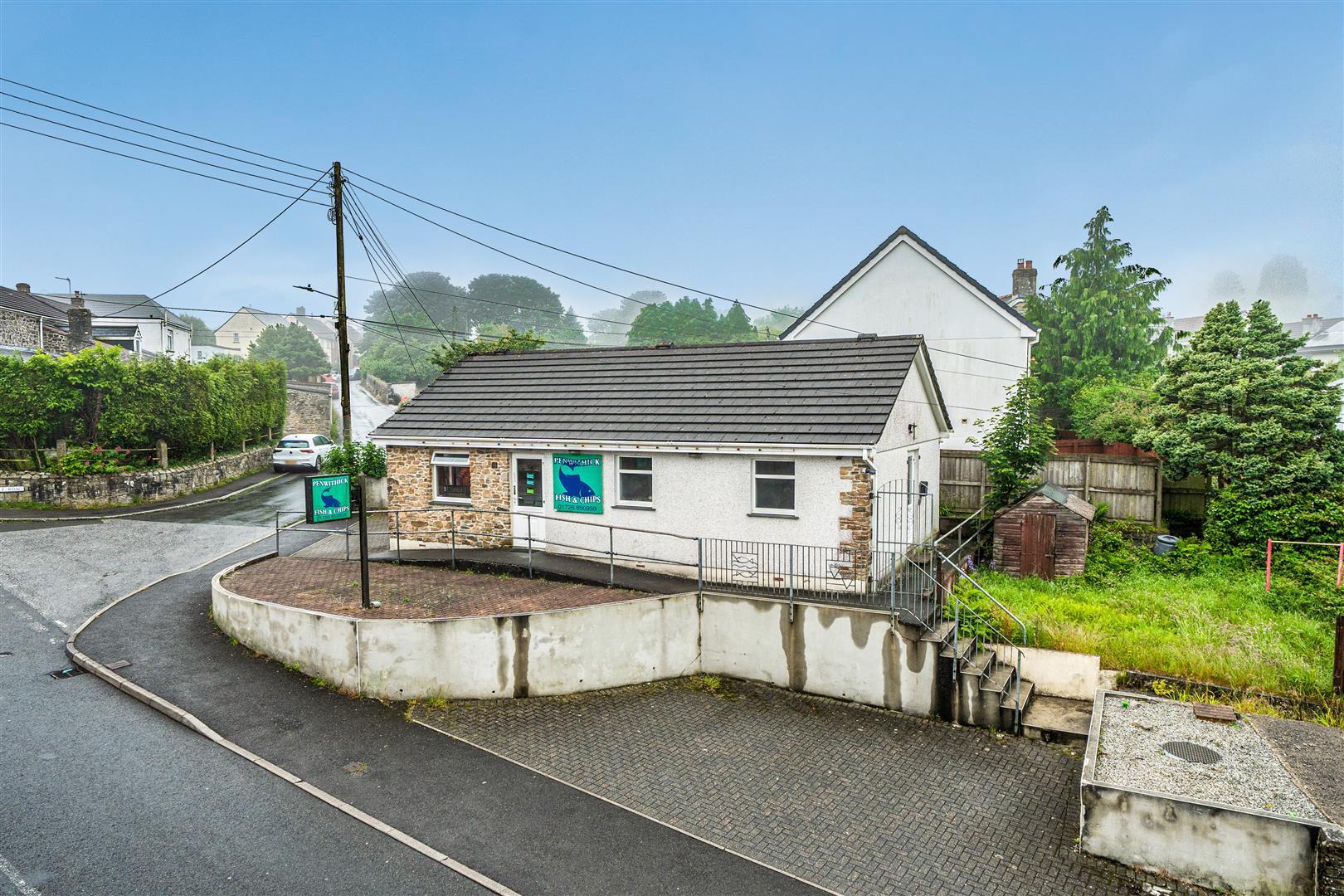 Penwithick Rd, Penwithick à vendre Photo de l’immeuble– Image 1 sur 10