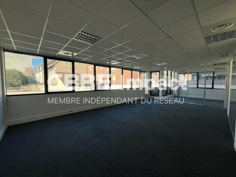 5 Rue Du Président Franklin Roosevelt, Reims à louer - Photo de l’immeuble – Image 3 sur 11