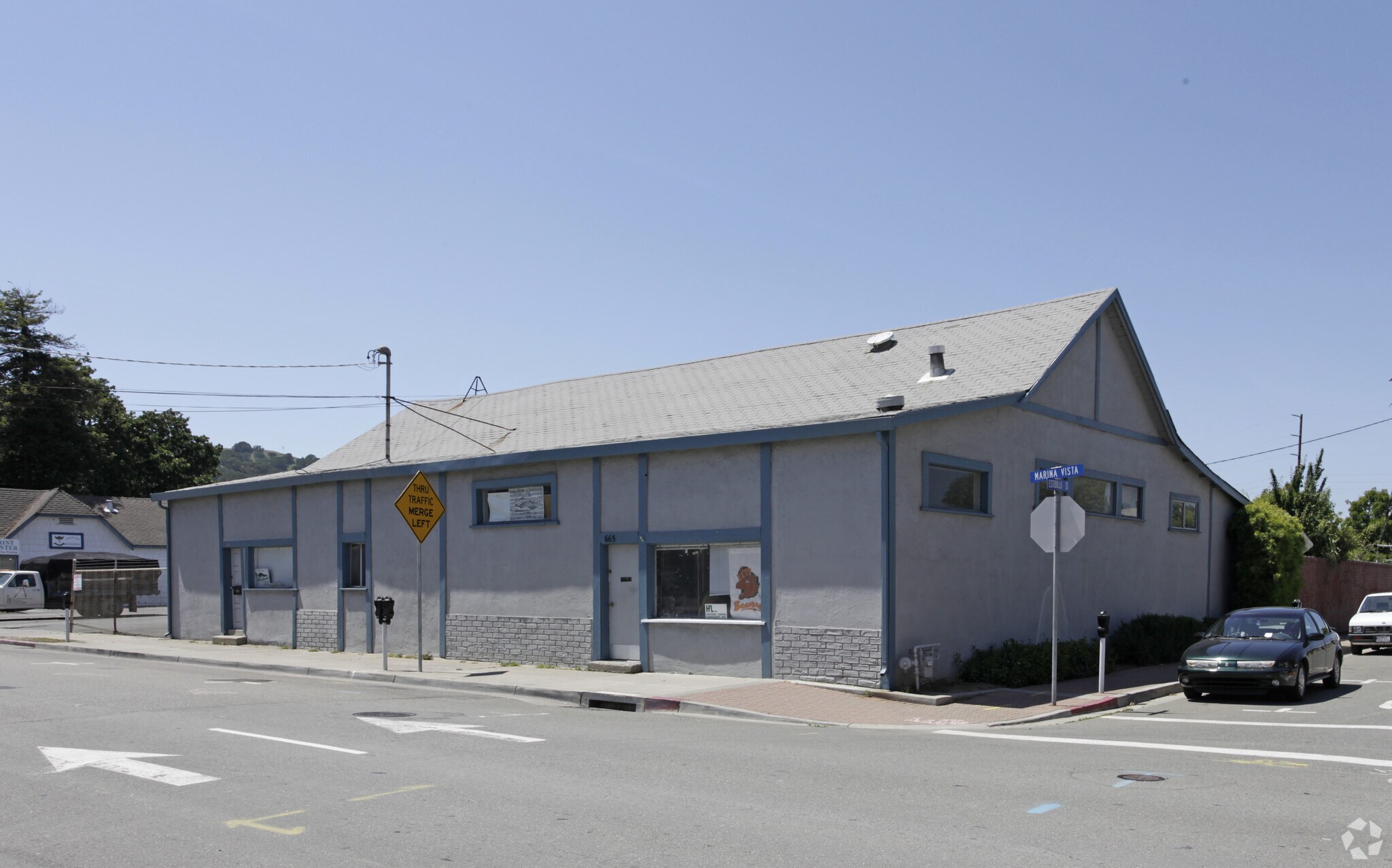 645-665 Marina Vista Ave, Martinez, CA à louer Photo principale– Image 1 sur 4
