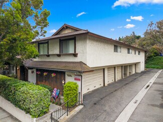 Plus de détails pour 2139 Via Esmarca Via, Oceanside, CA - Logement à vendre