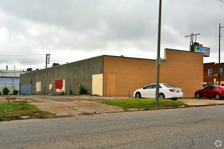 235 SW 25th St, Oklahoma City, OK à louer - Photo de l’immeuble – Image 3 sur 3