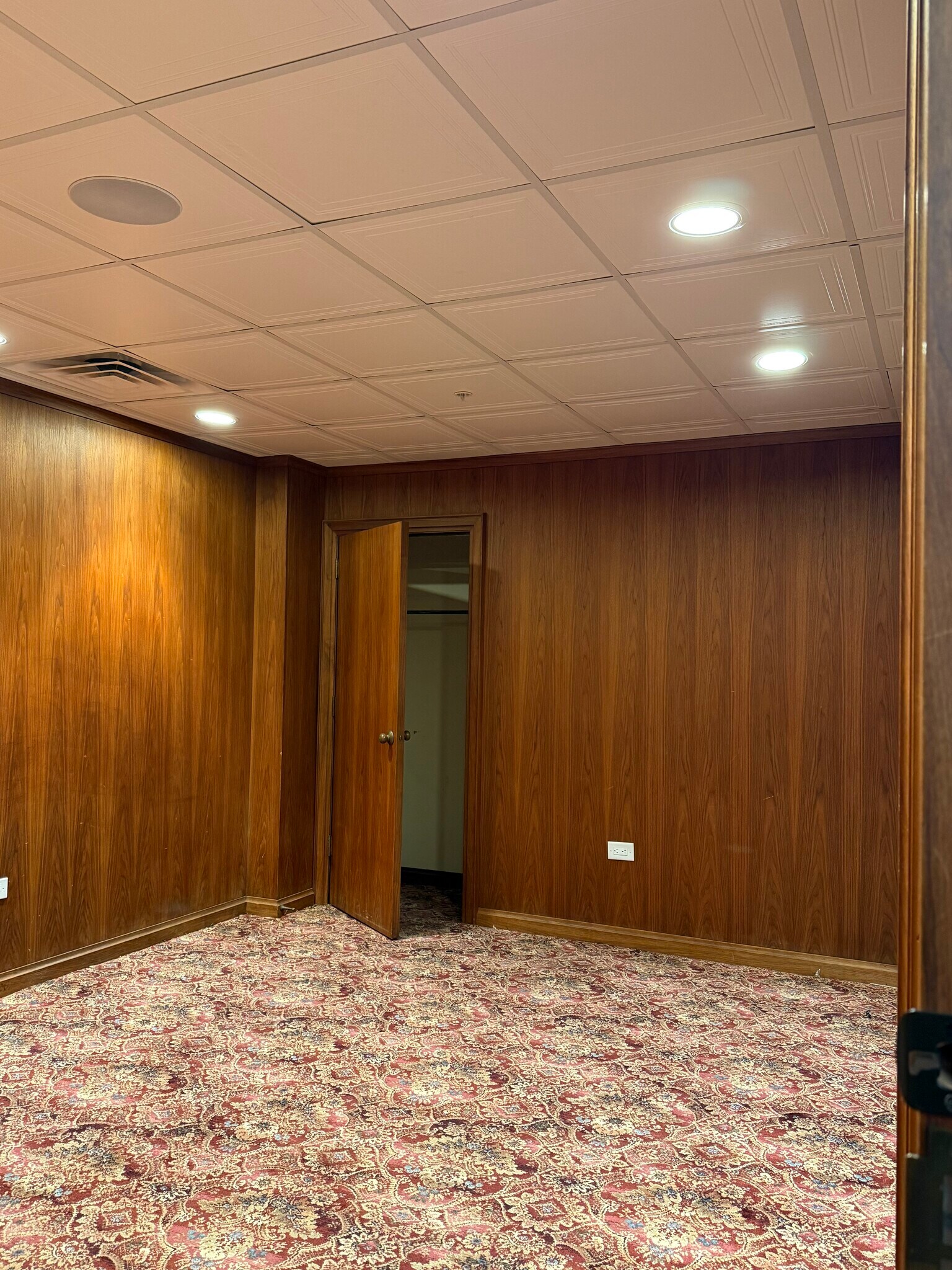 71 N Broad St, Winder, GA à louer Photo intérieure– Image 1 sur 5