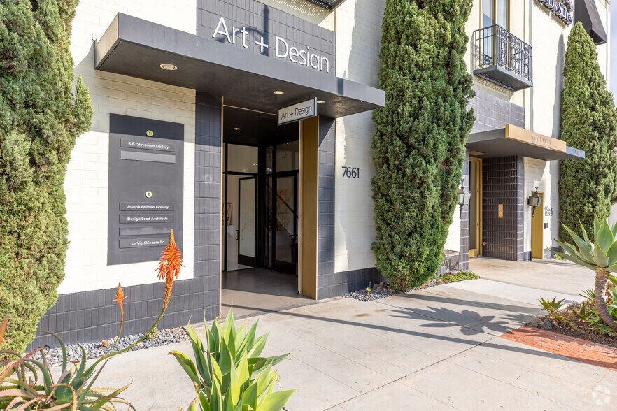 7661 Girard Ave, La Jolla, CA à louer - Photo de l’immeuble – Image 2 sur 11