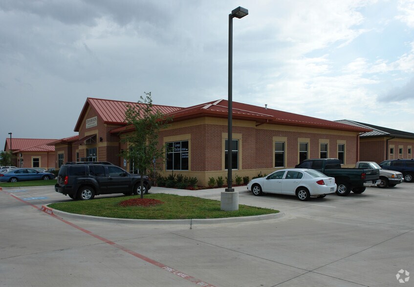 9250 Pasadena, Frisco, TX à louer - Photo de l’immeuble – Image 1 sur 21