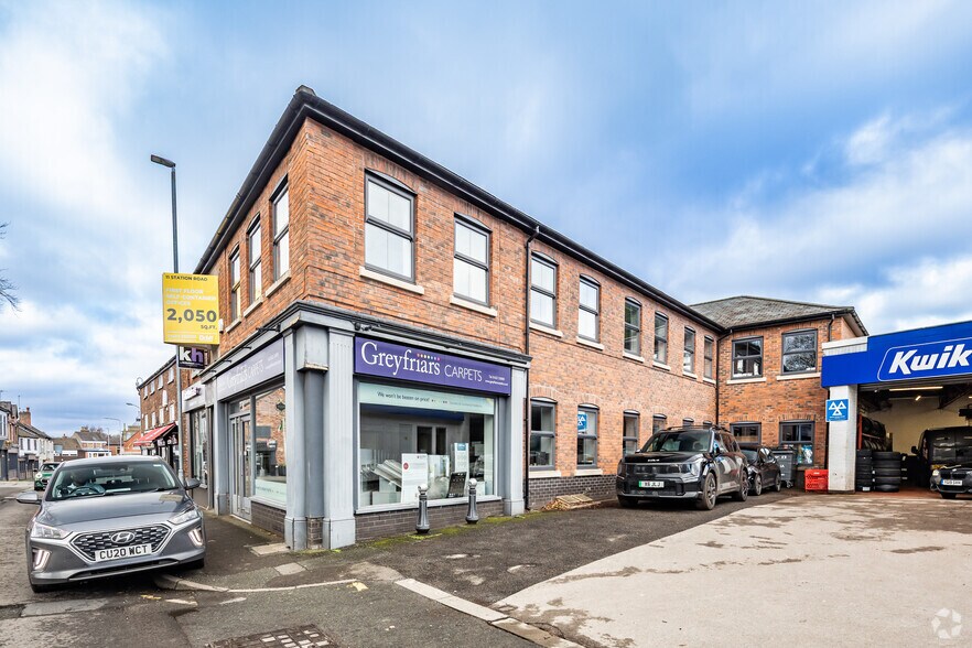 11 Station Rd, Wilmslow à louer - Photo de l’immeuble – Image 2 sur 19